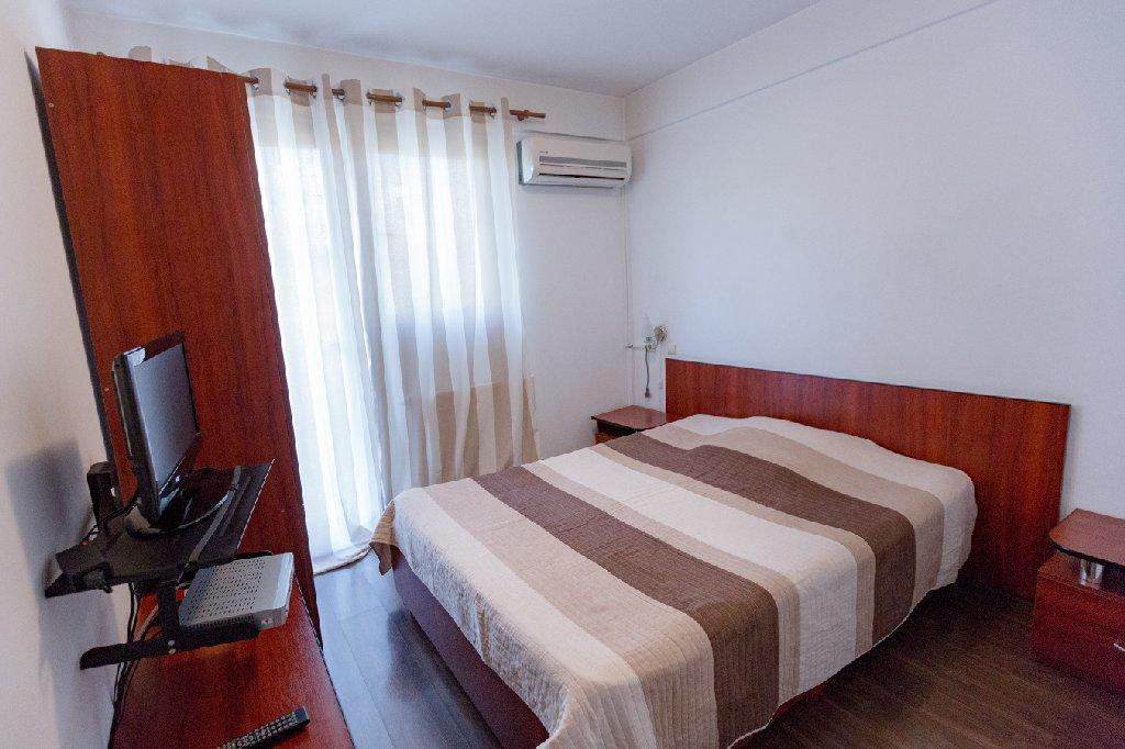Shamrock Inn Jassy Zewnętrze zdjęcie